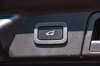 Land Rover Range Rover Velar – thumbnail 21