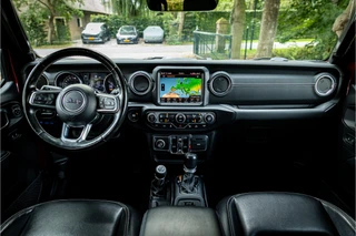 Jeep Wrangler – thumbnail 12