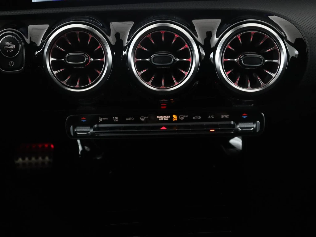 Mercedes-Benz CLA – foto 36