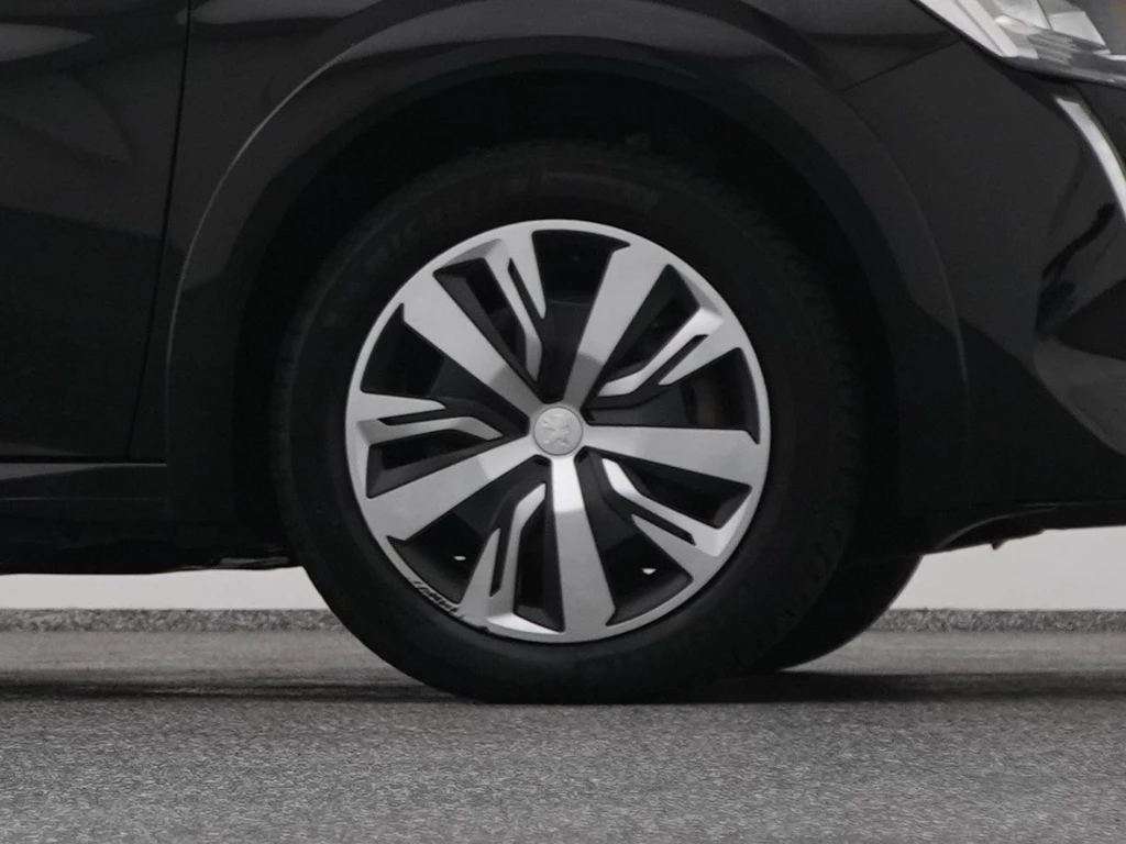 Peugeot e-208 – foto 43