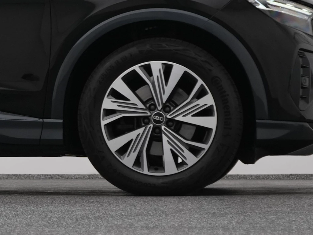 Audi Q4 e-tron – foto 42