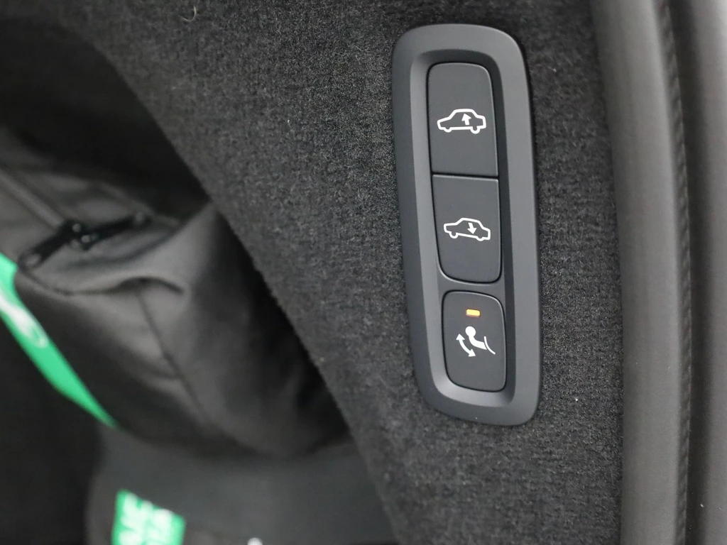 Volvo XC90 – foto 32