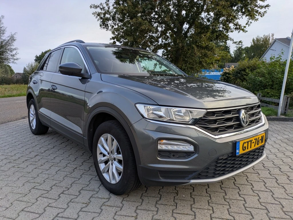 Volkswagen T-Roc – foto 7