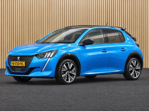 Peugeot 208 1.2 PureTech GT | Navi / Panoramadak / Camera
