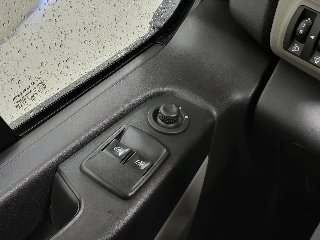 Renault Trafic – foto 18