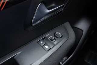 Peugeot e-208 – thumbnail 16
