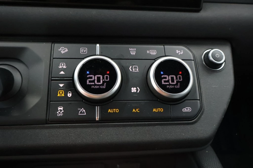 Land Rover Defender – foto 8