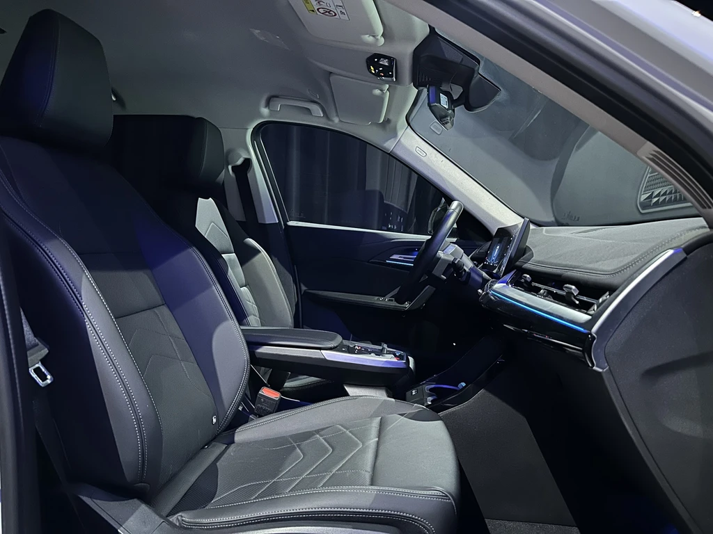 BMW iX1 – foto 21
