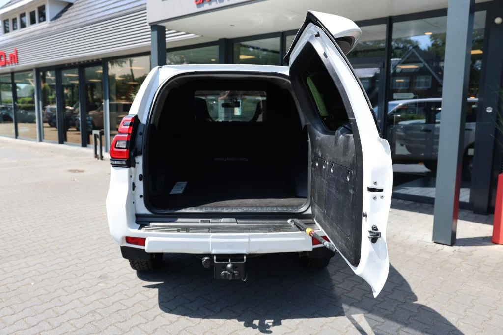 Toyota Land Cruiser – foto 9