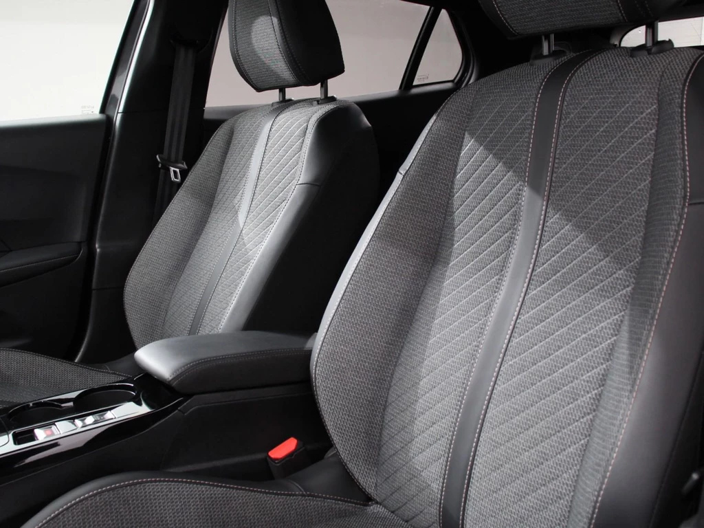 Peugeot 2008 – foto 13