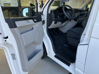 Volkswagen Transporter – thumbnail 9