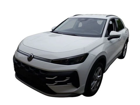 Volkswagen T-Roc 1.5 eTsi Style/ 29-12-2030 garantie/ Stoelverwarming/ Achterruit rijcamera/ Naviagatie