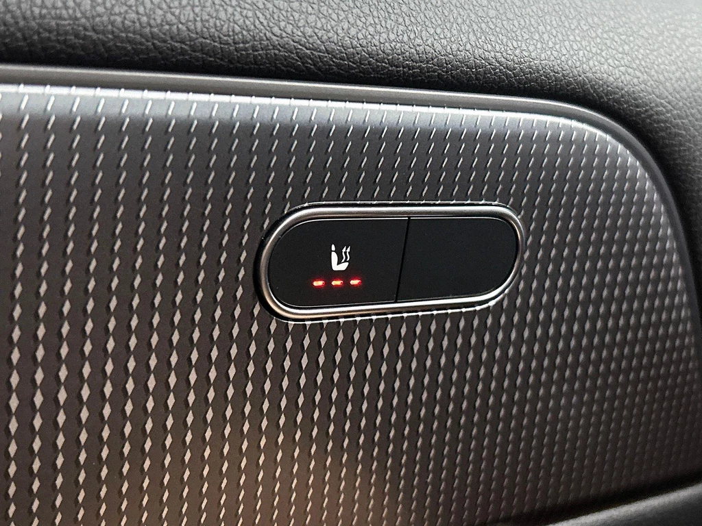 Mercedes-Benz EQA – foto 8