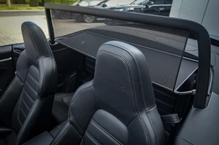 Porsche 911 – thumbnail 23