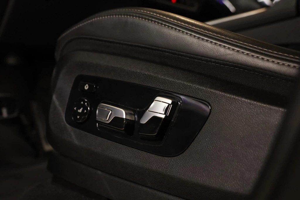 BMW X5 – foto 29