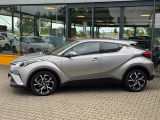 Toyota C-HR – thumbnail 2