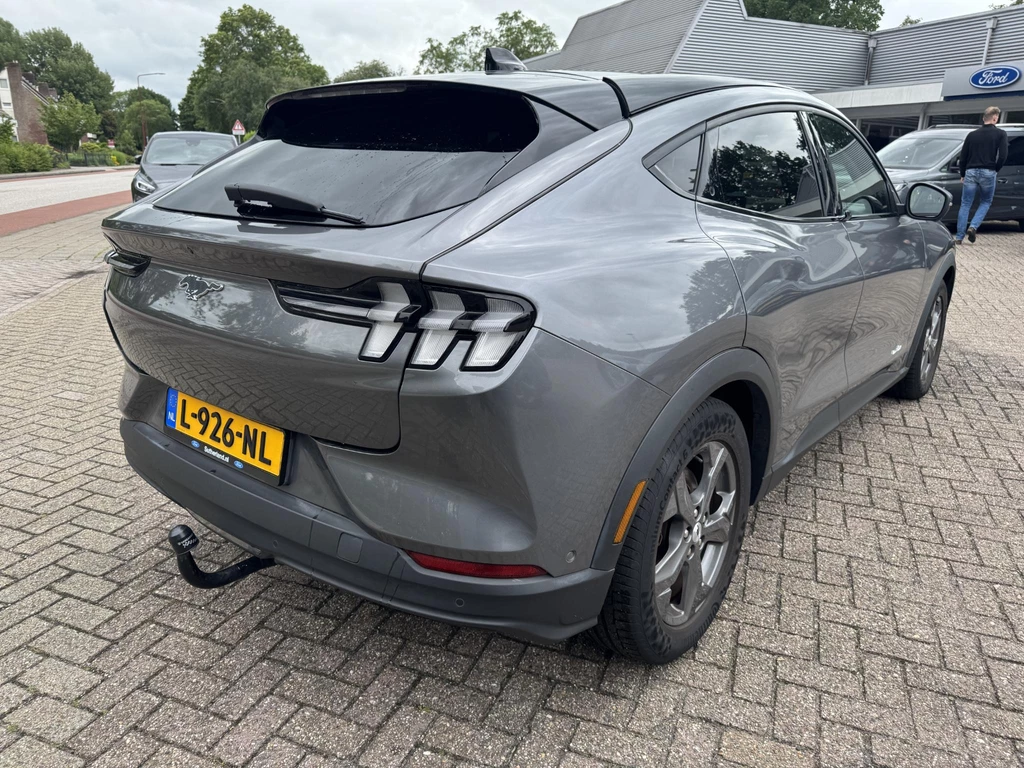 Ford Mustang Mach-E – foto 6