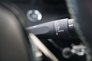 Peugeot 208 – thumbnail 9