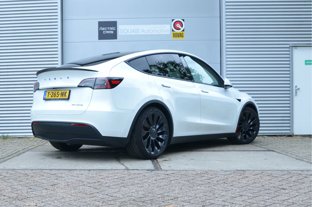 Tesla Model Y – foto 3