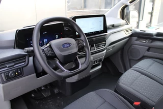 Ford Transit Custom – thumbnail 15