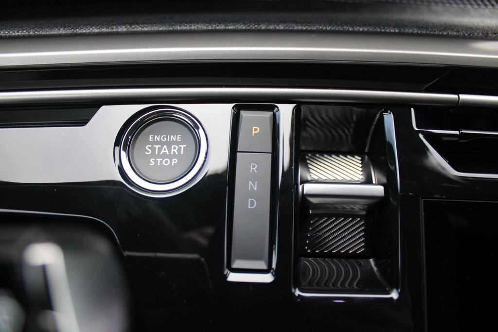 Peugeot e-3008 – foto 17