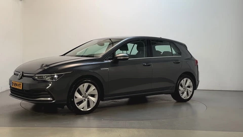 Volkswagen Golf 1.5 TSI Style LED Alcantara Stoelverwarming Camera Sfeerverlichting