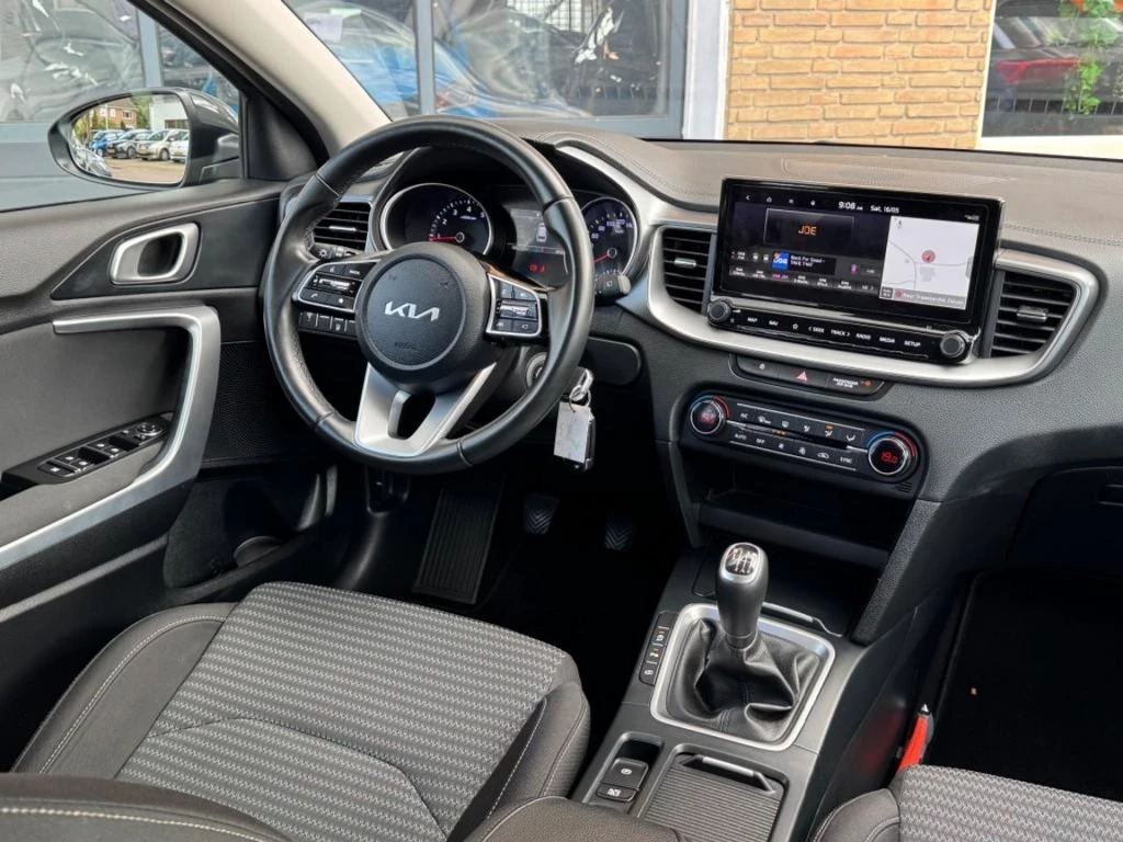 Kia Ceed – foto 16