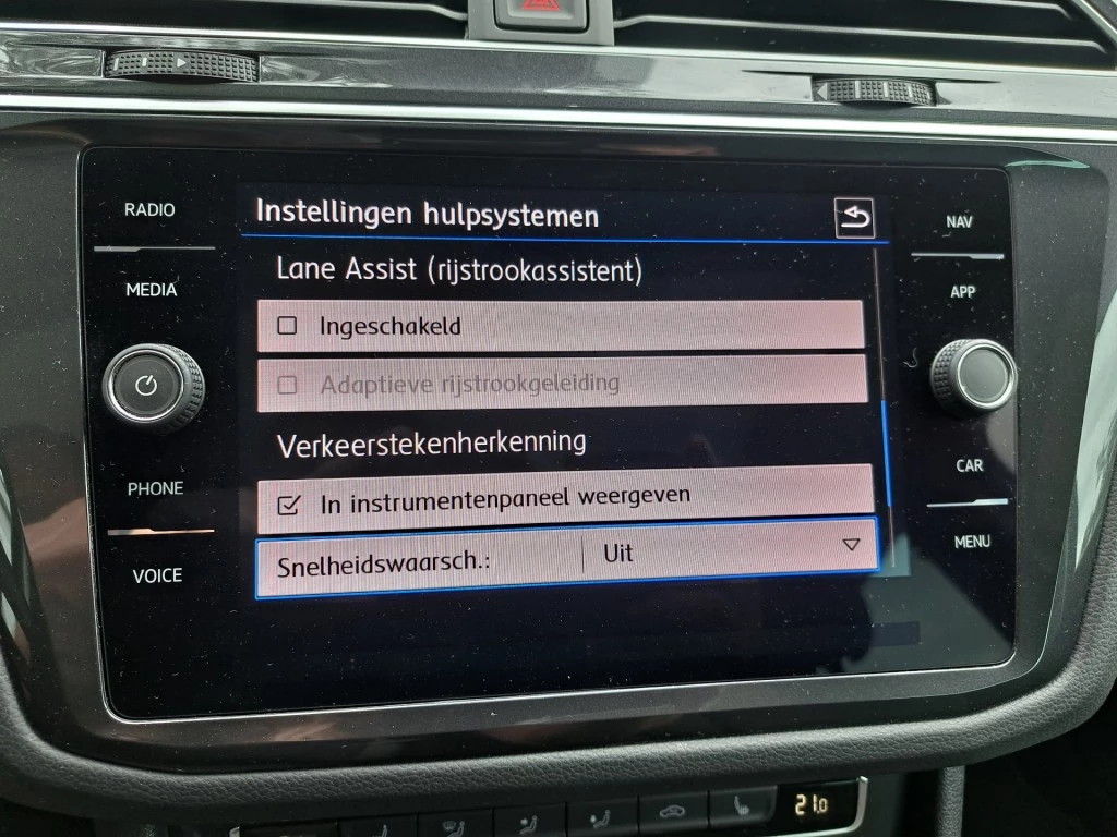 Volkswagen Tiguan – foto 11