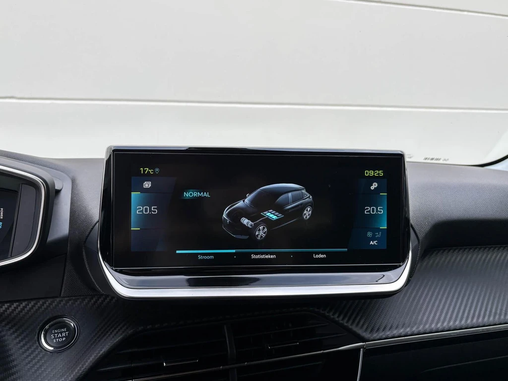 Peugeot e-208 – foto 31