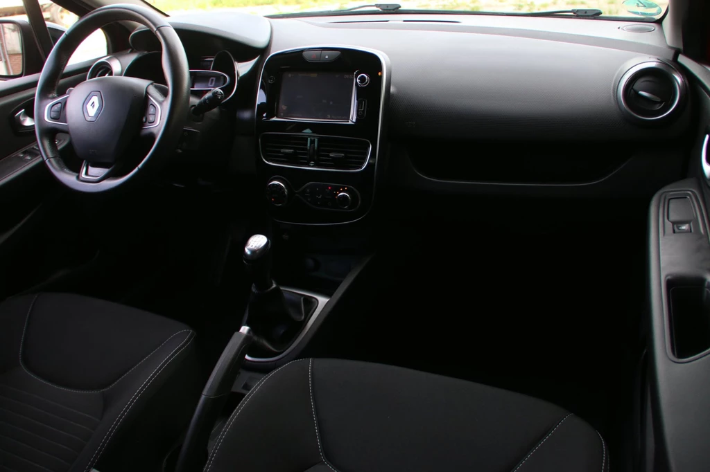 Renault Clio – foto 12