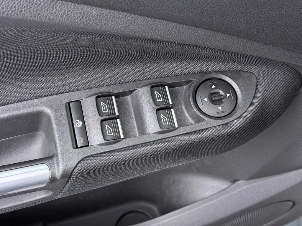 Ford C-MAX – foto 22