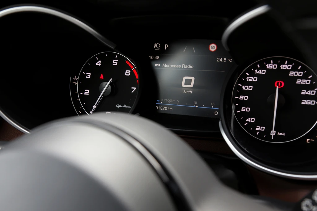Alfa Romeo Stelvio – foto 24