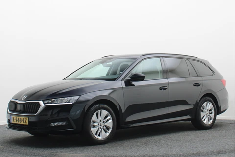 Škoda Octavia Combi 1.0 e-TSI Business Edition Virtual Cockpit, Keyless, LED, Apple Carplay, PDC