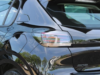 Peugeot 208 – thumbnail 8