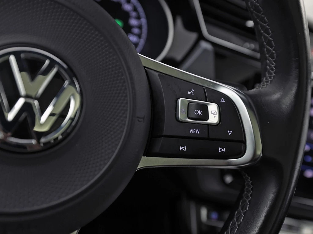 Volkswagen Touran – foto 23