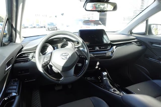 Toyota C-HR – thumbnail 13