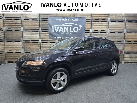 Skoda Karoq 1.0 TSI Ambition Business Navi Carplay trekhaak 17"LM