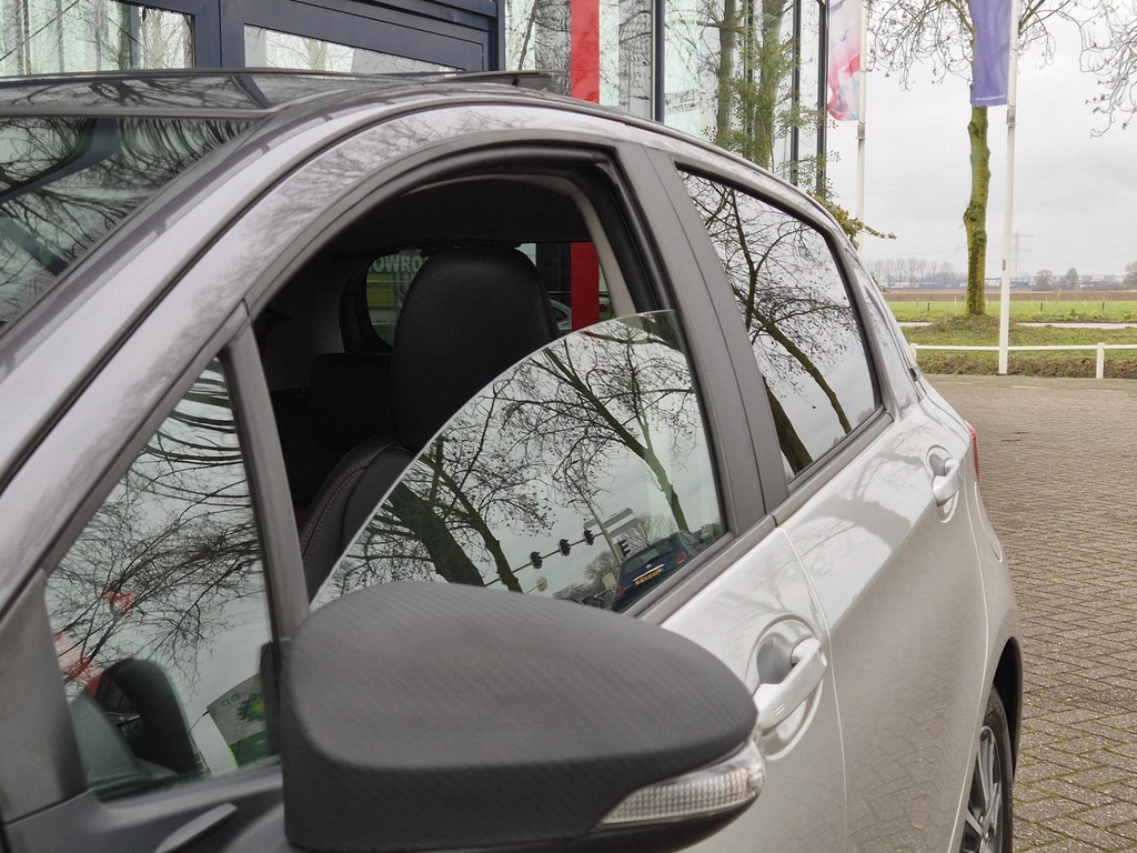 Toyota Yaris – foto 7