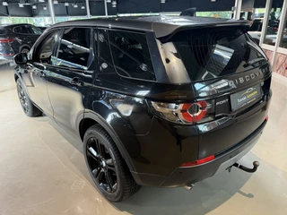 Land Rover Discovery Sport – thumbnail 3