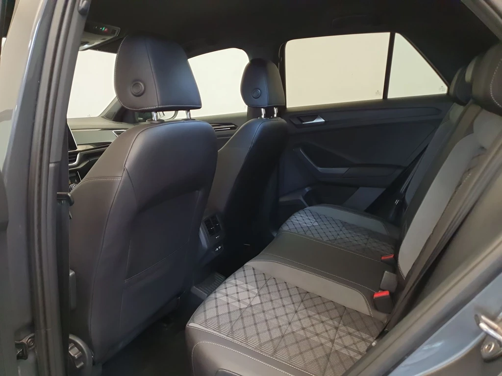 Volkswagen T-Roc – foto 28