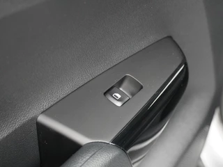 Kia Picanto – thumbnail 32