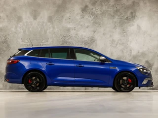 Renault Mégane Estate – thumbnail 8