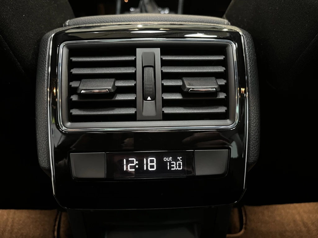 Škoda Superb – foto 37