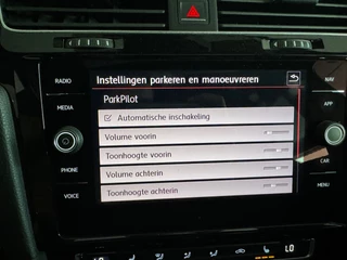 Volkswagen Golf – thumbnail 24