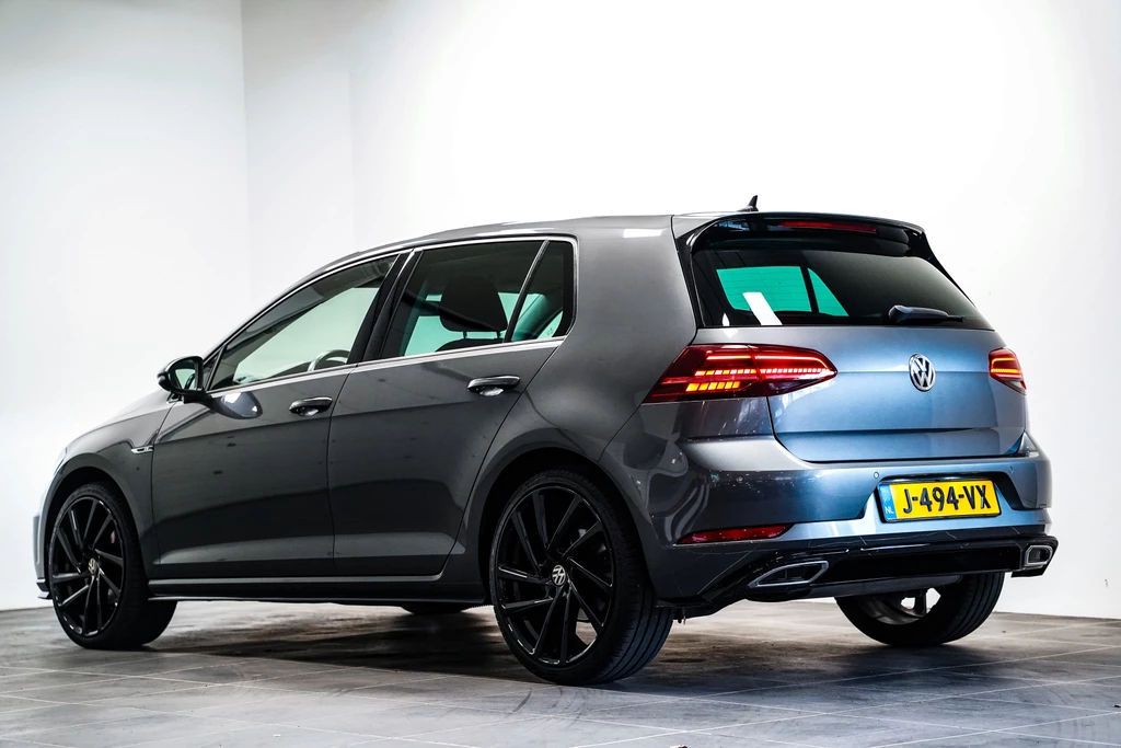 Volkswagen Golf – foto 1