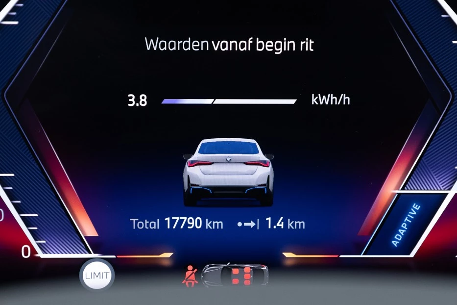 BMW i4 – foto 37