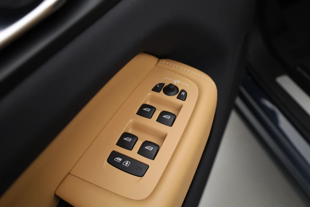 Volvo XC60 – foto 14