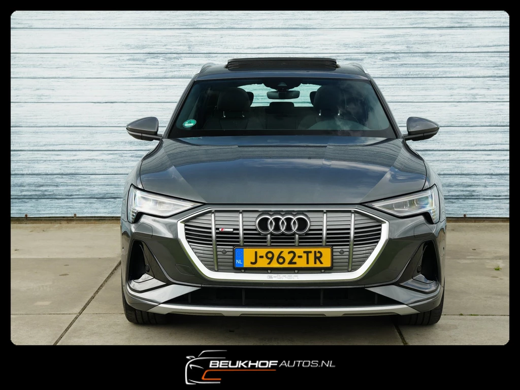 Audi e-tron – foto 11