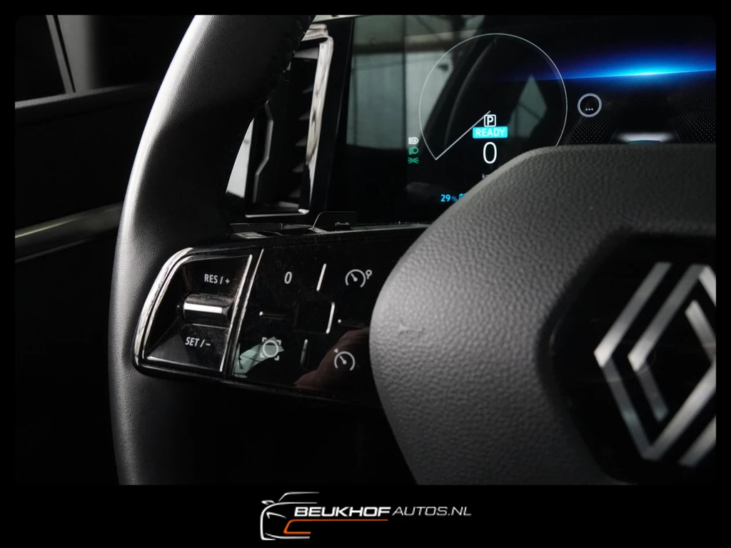 Renault Megane E-Tech – foto 16