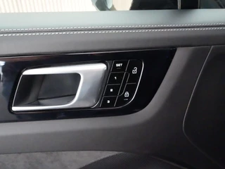 Porsche Cayenne – thumbnail 32